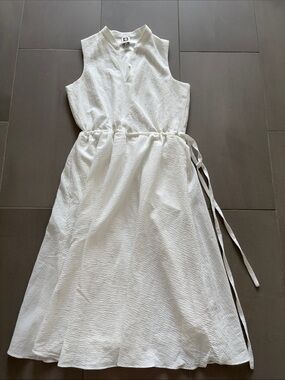 Anne Klein White Sleeveless Textured Tie-Waist Dress